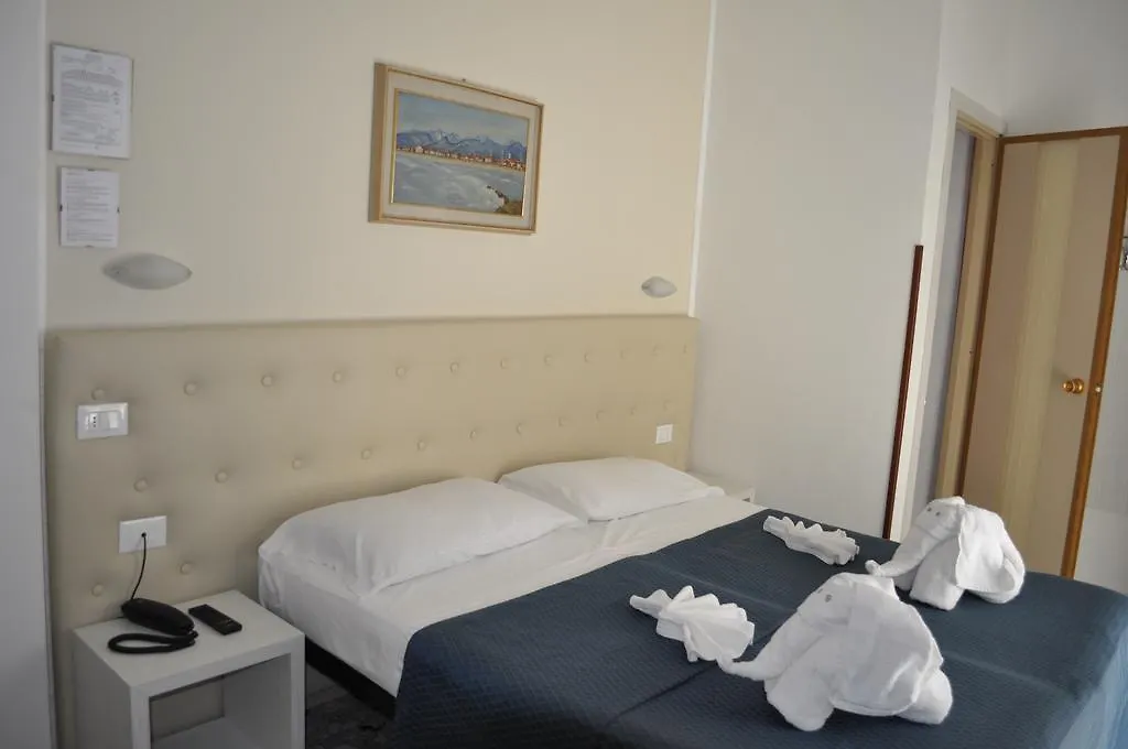 Hotel Caribe Viareggio
