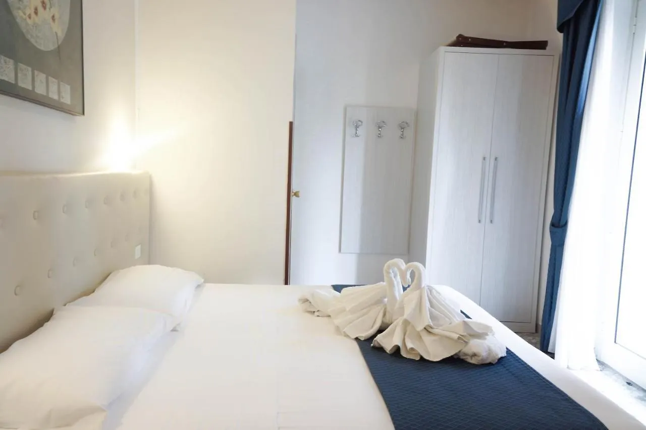 Hotel Caribe Viareggio 3*,  Italien